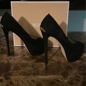 Michael Kors Milan platform pumps